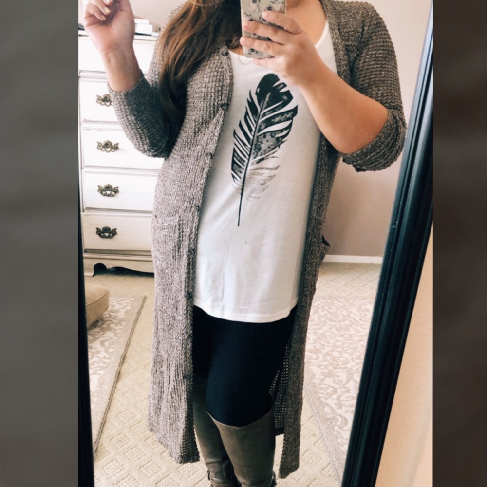 Long Line Pocket Cardigan Size Large